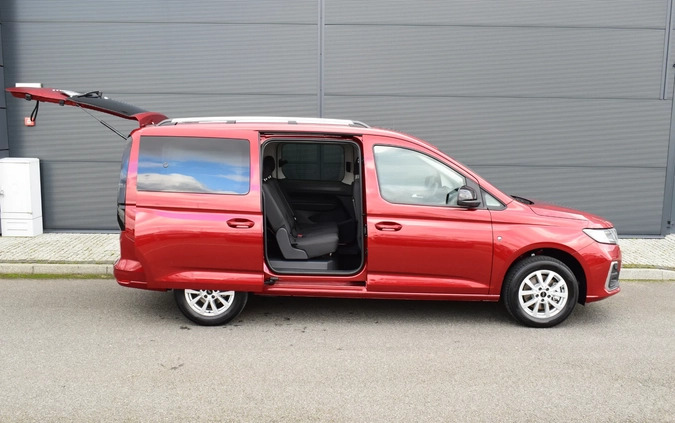 Ford Tourneo Connect cena 167500 przebieg: 8, rok produkcji 2023 z Sanok małe 326